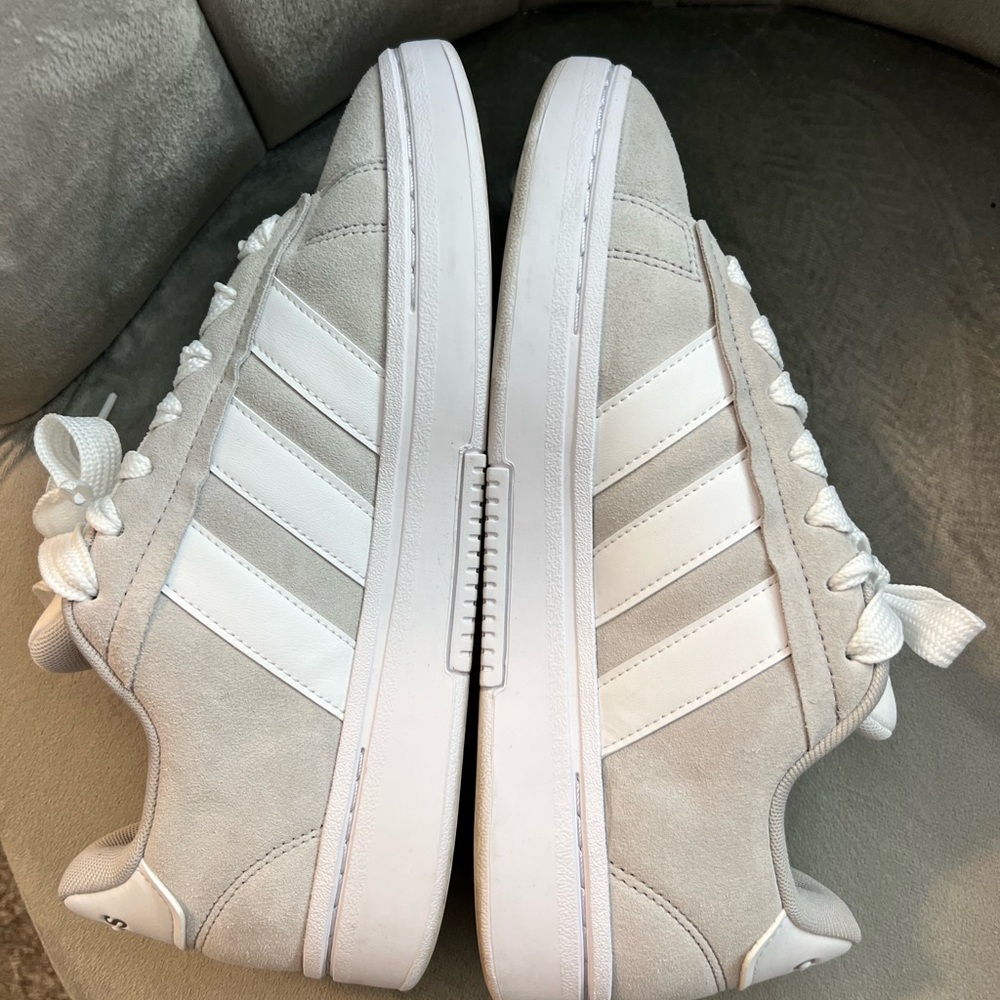 Addidas cloud foam sneakers size 10